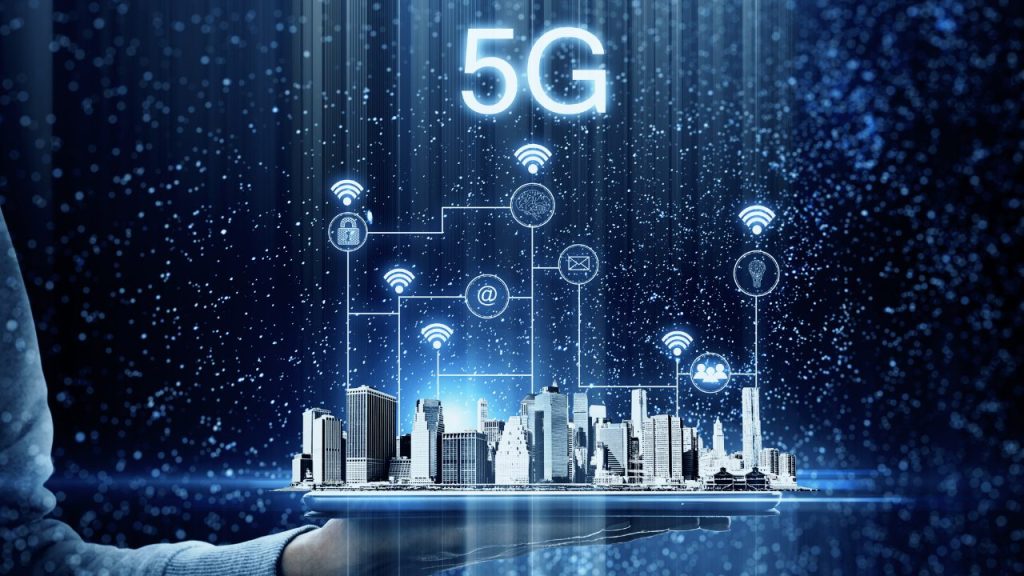5G networks with the Internet of Things (IoT)